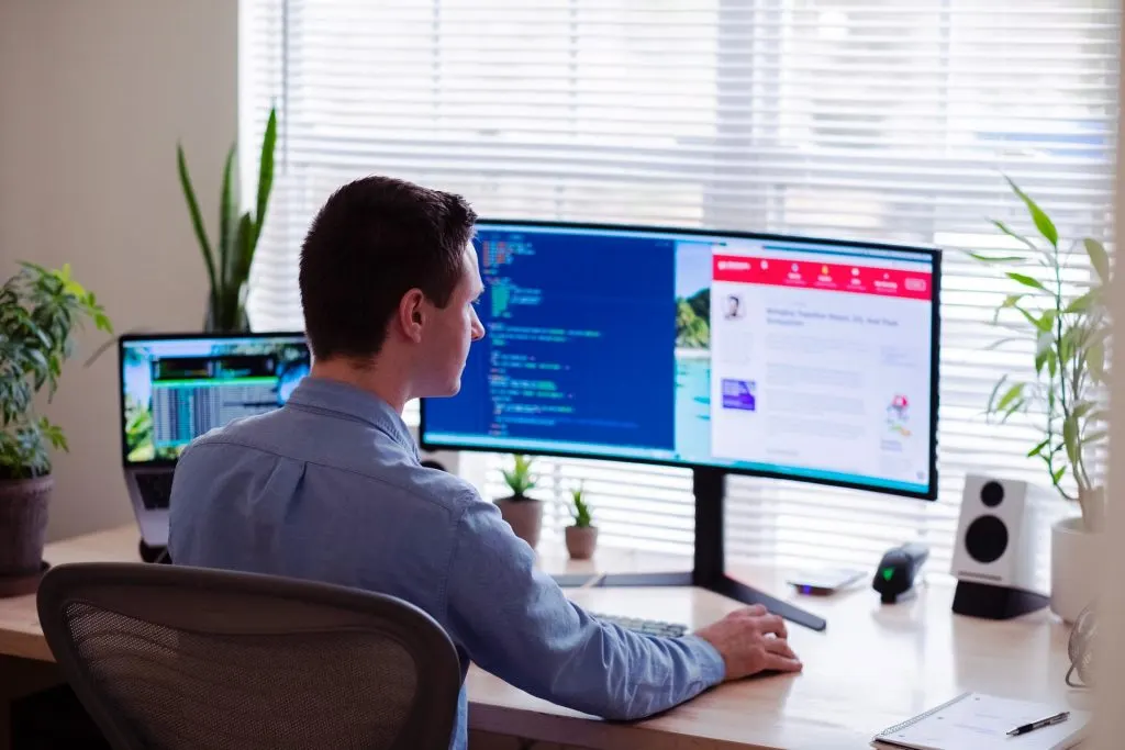 Formez vous à distance au métier de développeur web